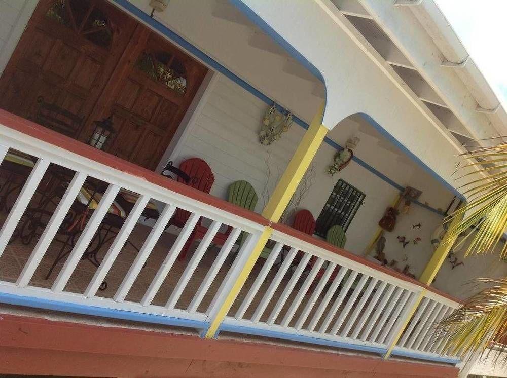 Rainbow Beach Apartments & Rooms Calibishie Eksteriør bilde